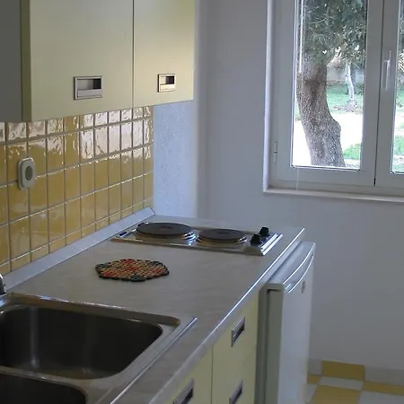 8 Apartman